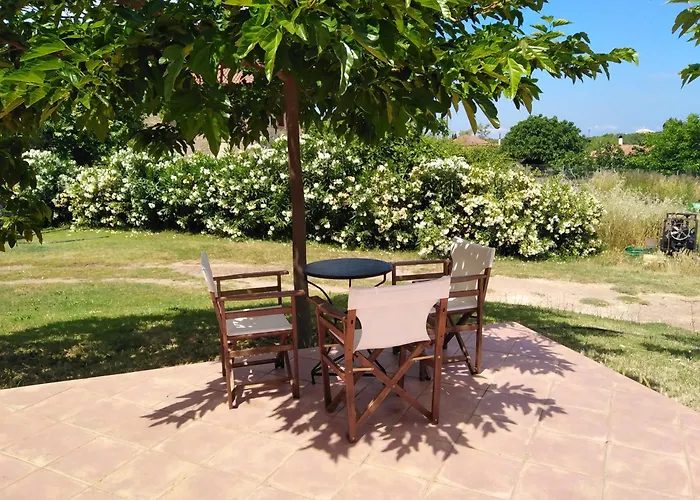 Elaia Villa *