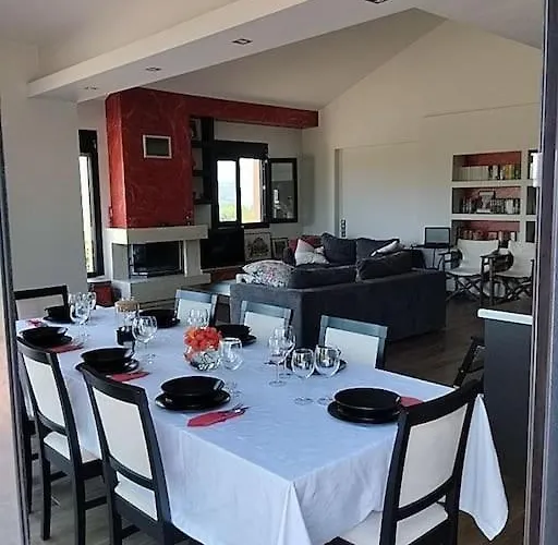 Villa Elaia Kyparissia